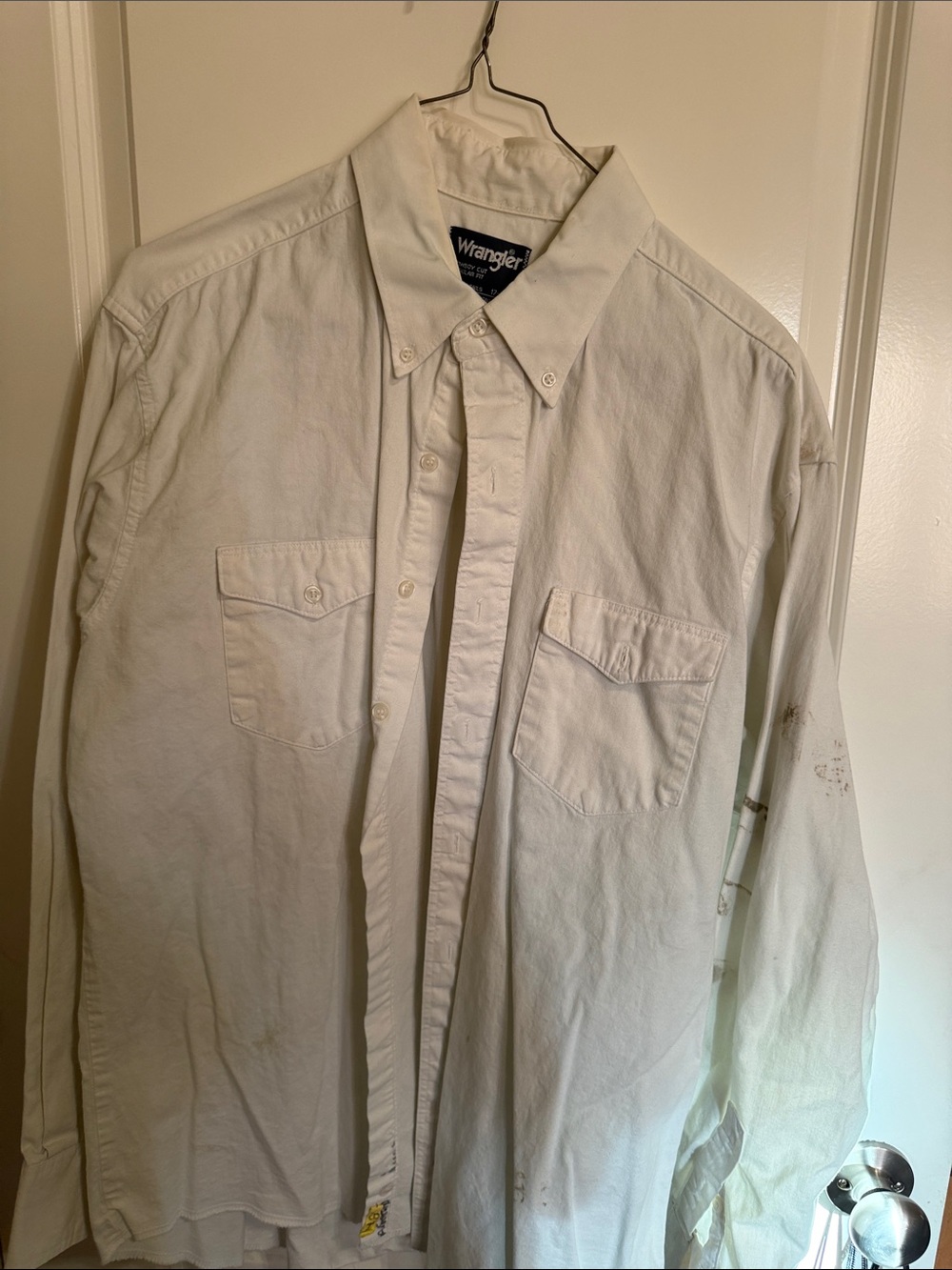 Wrangler Men's Off-White Button-Down Work Shirt